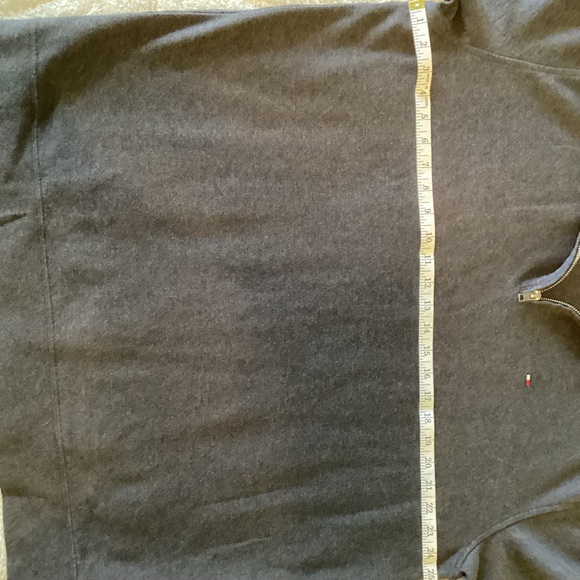 Men’s Tommy Hilfiger Charcoal Gray Long Sleeve 1/4 zip Pullover XXL - Picture 6 of 10